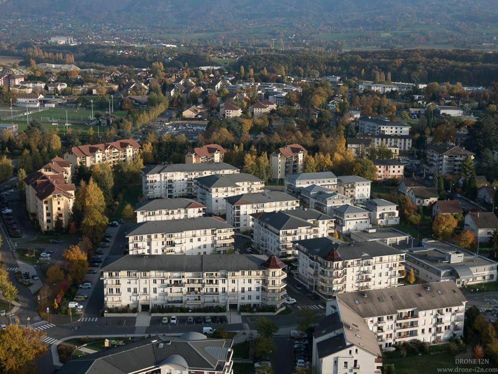 Beautiful Apartment Near Geneva Saint-Julien-en-Genevois Eksteriør billede